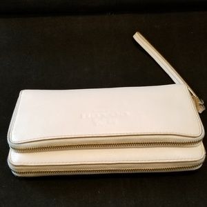 Coach Side Zip Leather Wallet
